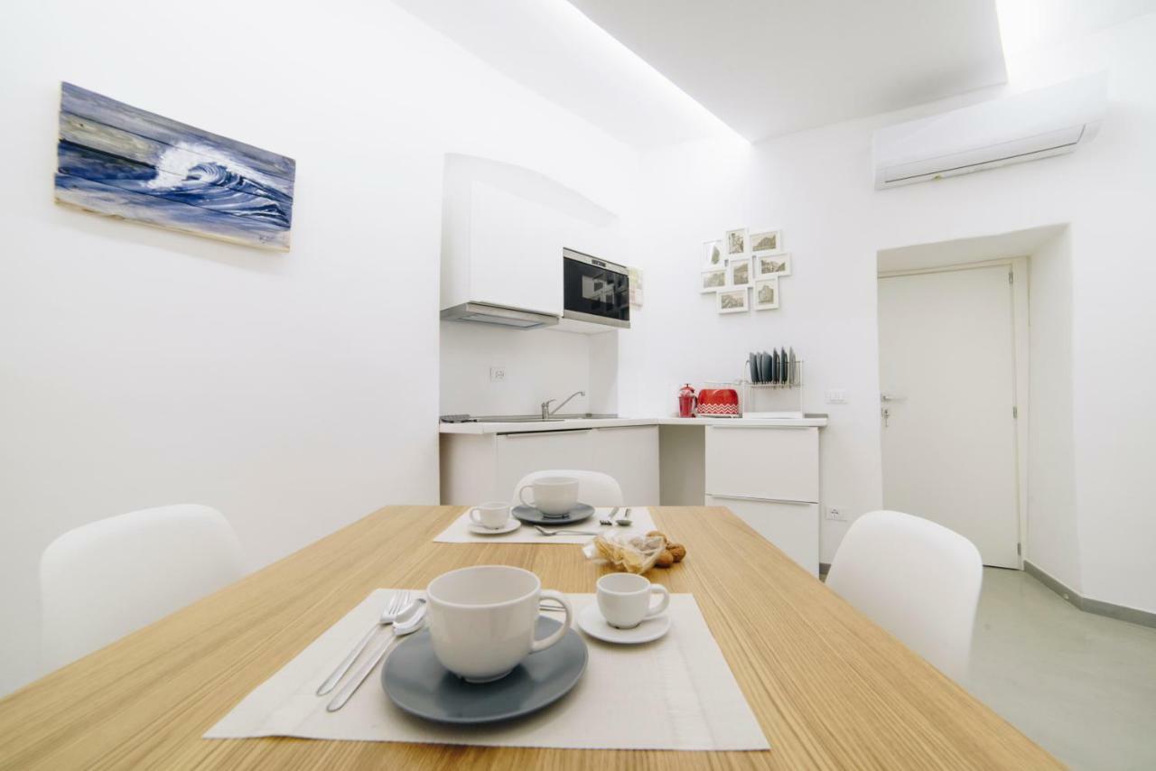 330 Holiday Apartments Манарола Экстерьер фото
